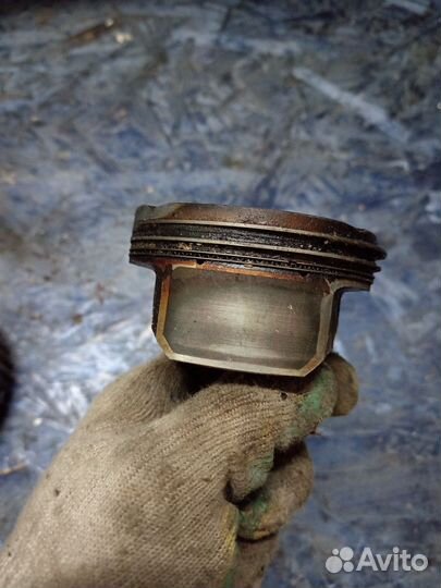 Поршень Chevrolet Cruze 1.8