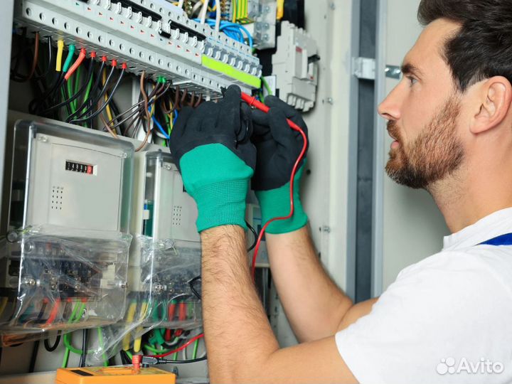 Монтаж-к слаботоч систем скс, скуд, свн п. Ильский