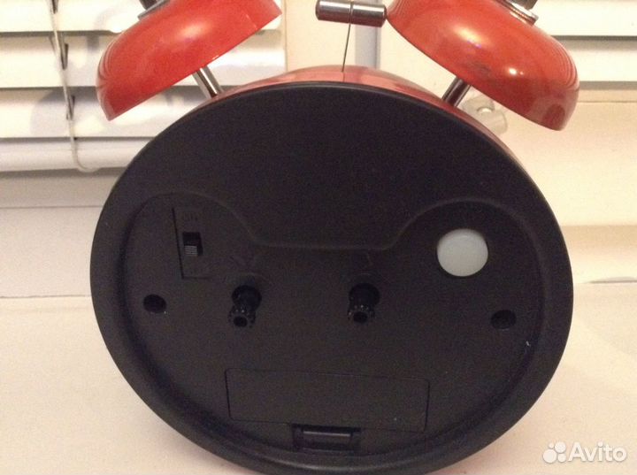 Часы-будильники