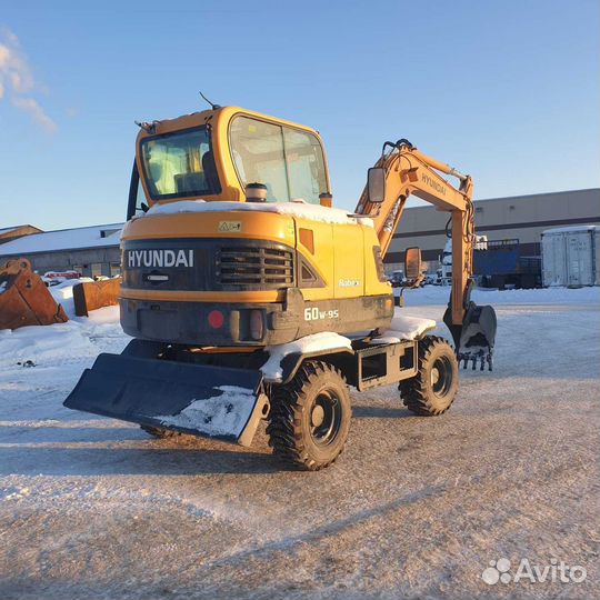 Мини-экскаватор Hyundai R60W-9S, 2023