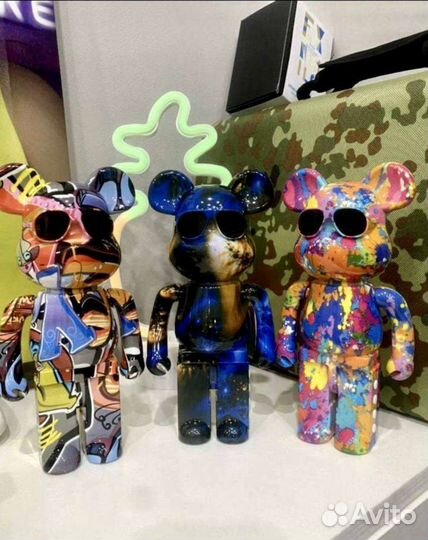 Медведи bearbrick колонки (те самые:)