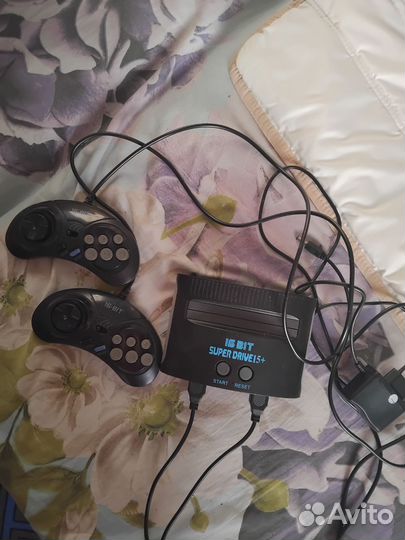 Игровая приставка dendy