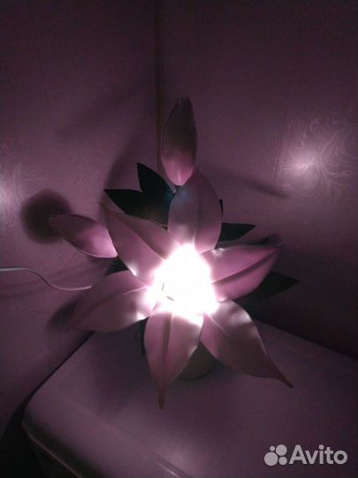 Декоративный настольный светильник ручной работы