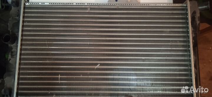 Продам радиатор miles acrm000