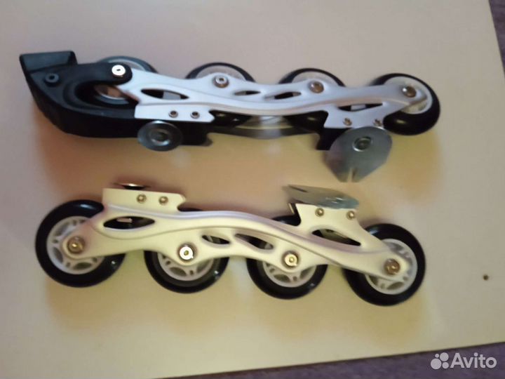 Колеса с рамой для роликов