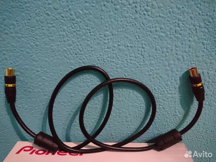 Monster Cable SV 1
