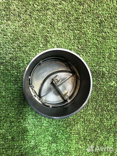 Дефлектор воздушный Renault Logan седан 1.6 K7M710