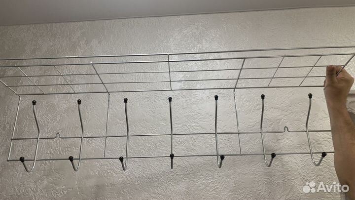 Вешалка настенная