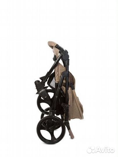 Продам прогулочную коляску