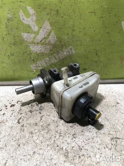 Цилиндр тормозной главный Рено Логан