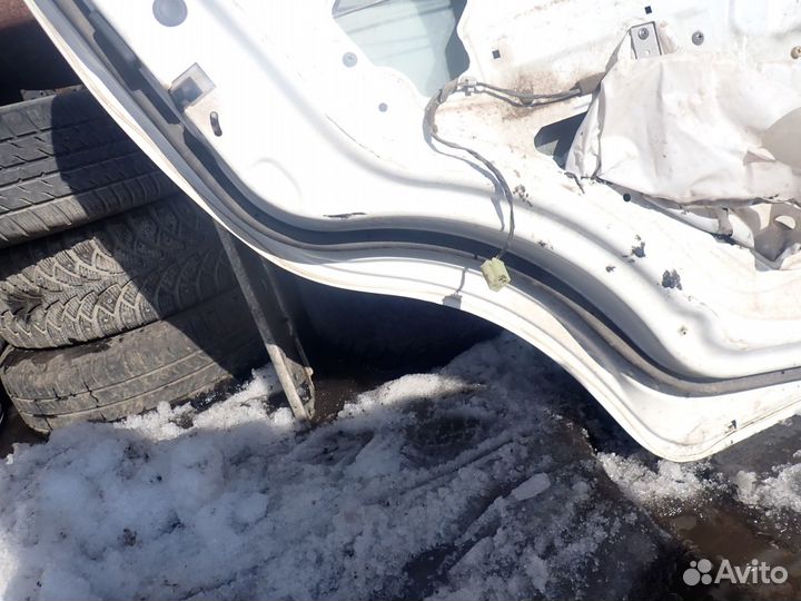 Дверь задняя левая для Chevrolet Spark 2005-2010