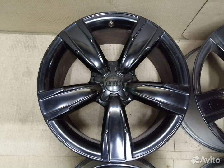 Диски 5x112 R18 8J Et26 Audi A4 (B8) Allroad 2009