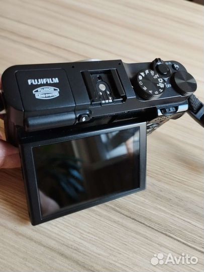 Фотоаппарат fujifilm X-A1 с объективами и другое