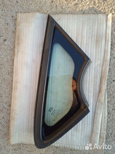 Стекло форточки Киа Сид 2