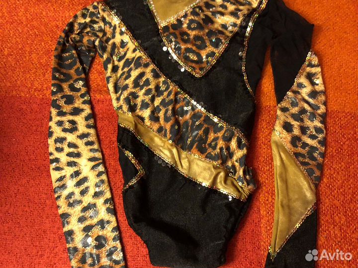 Купальник для художественной гимнастики