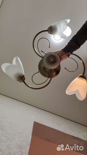 Люстра потолочная бу