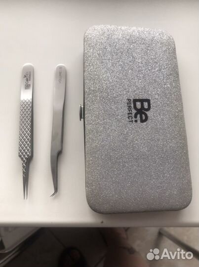 Пинцет для ресниц