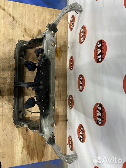 Панель радиаторов передняя телевизор Lexus GS 3