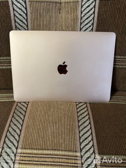 MacBook Air M1 512GB Gold