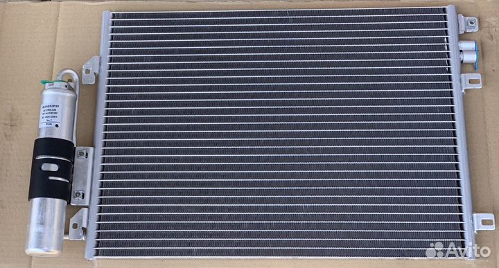 Радиатор кондиционера Clio II/ Kangoo 8200106950