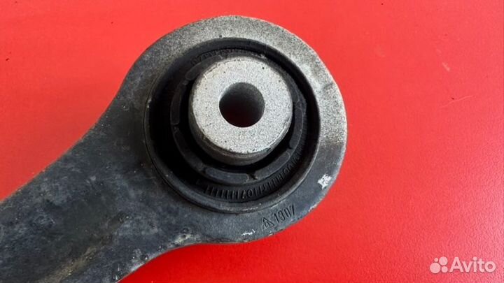 Рычаг передний левый Audi A6 C6 AUK 3.2 2008