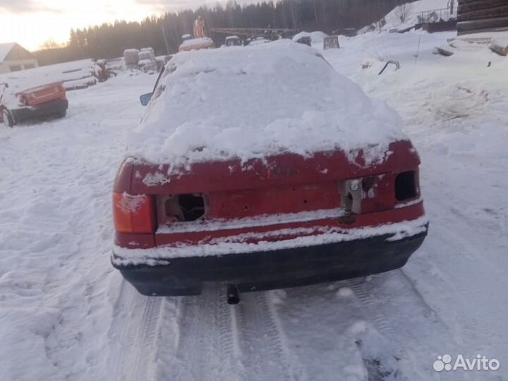 Кронштейн гура Audi 80 B3 / Б3