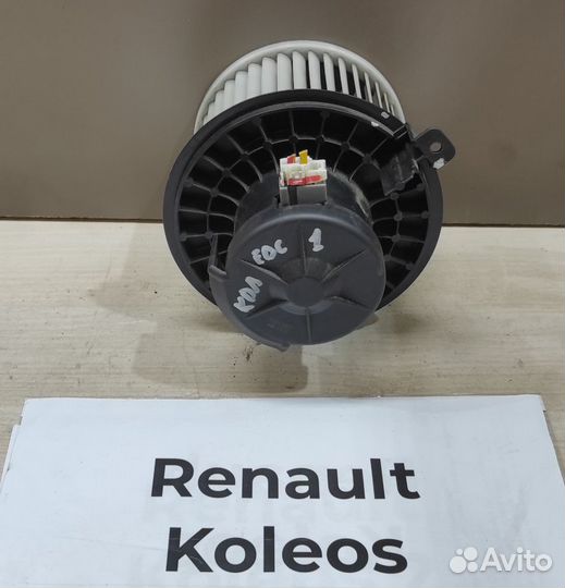 Моторчик печки Renault Koleos-1, 2009г