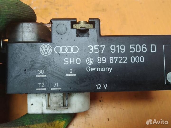 Блок управления вентилятором Volkswagen Passat (B