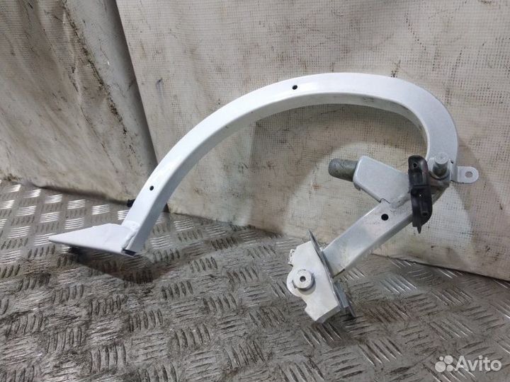 Петля крышки багажника левая Audi A5 F53 cyrc 2017