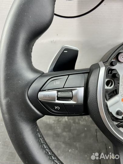 Руль BMW F30 F15 F20 F32 с лепестками №16