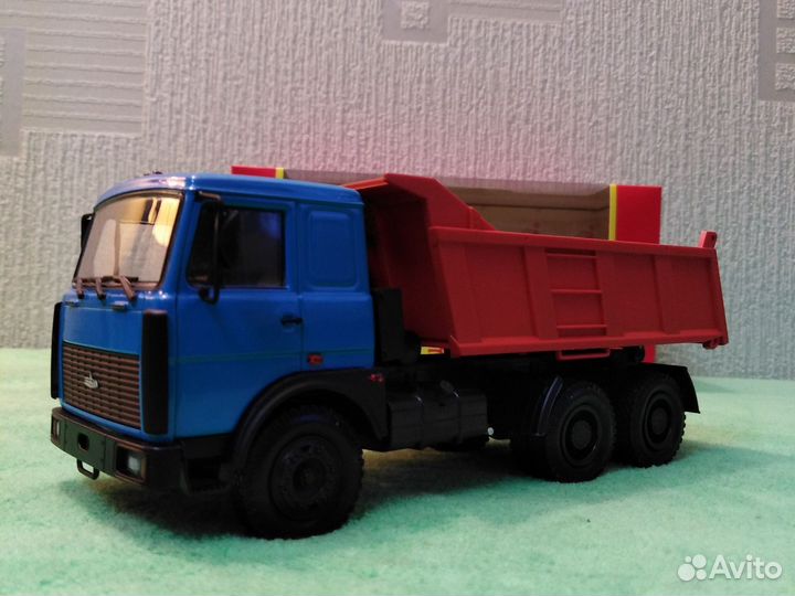 Маз самосвал 5516