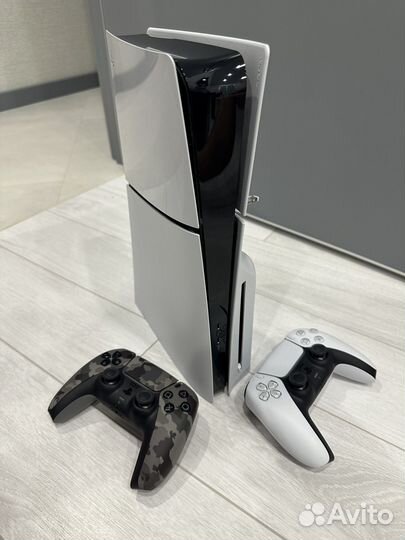 Sony playstation 5 PS5 Slim 1 Tb