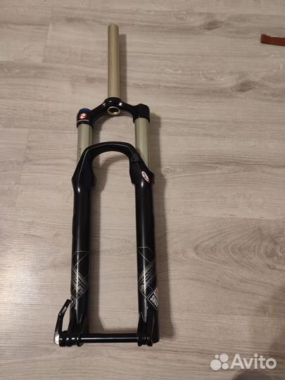 Вилка rock shox reba 26 воздух