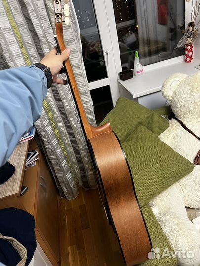 Гитара yamaha c40