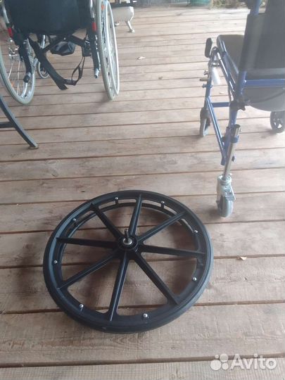 Коляска инвалидная