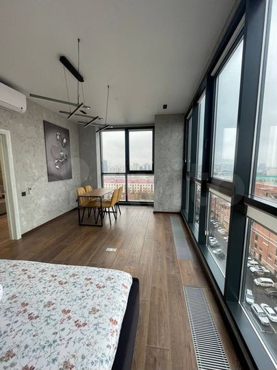 2-к. квартира, 52 м², 10/21 эт.