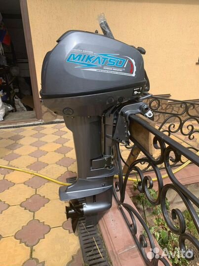 Лодка пвх с мотором, прицеп для перевозки вод тех