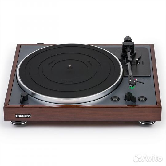 Проигрыватель винила Thorens TD-102A Walnut