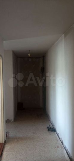 2-к. квартира, 48 м², 3/3 эт.