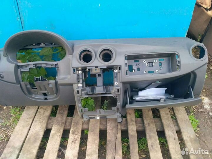 Ниссан Альмера G-15 торпеда