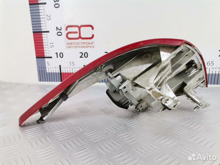 Фонарь задний для Peugeot-Citroen C4 Picasso 1