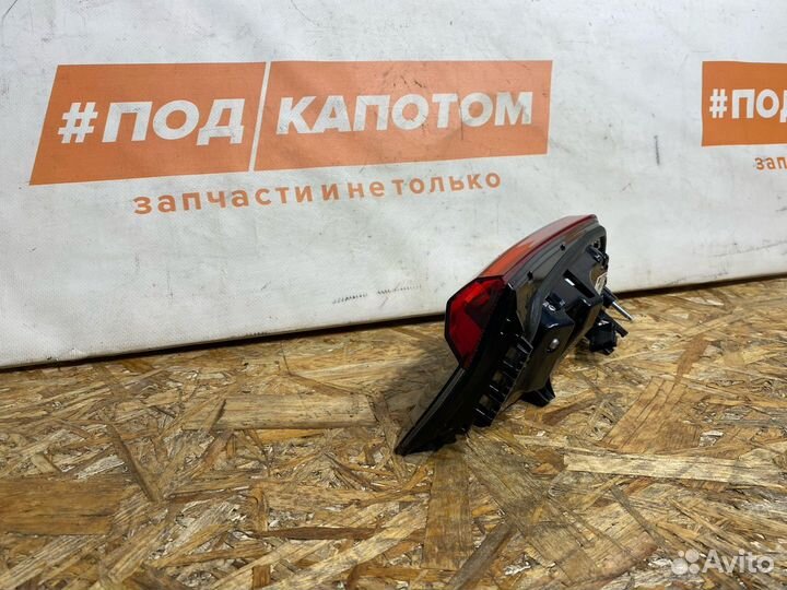 Фонарь крышки багажника левый BMW 3 G20 2020