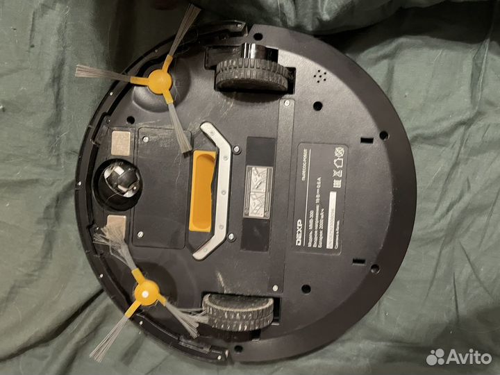 Робот пылесос