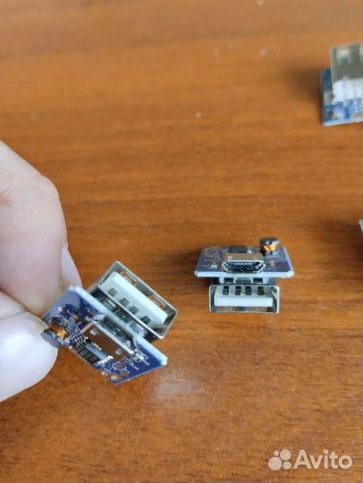 Кнопка выключатель разъем usb радио детали