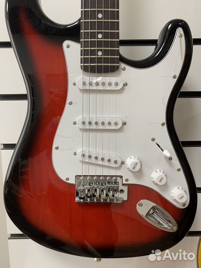 Электрогитары, комбики Fender Squier Bullet