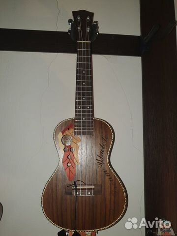 Укулеле(гавайская гитара)