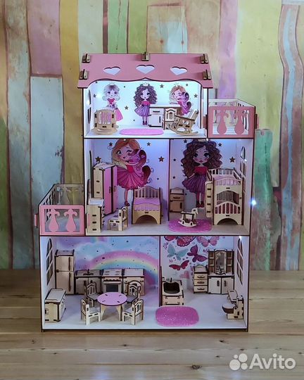 Кукольный домик