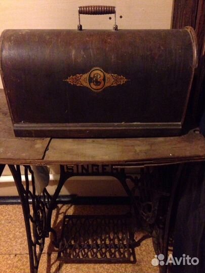 Машинка швейная Singer