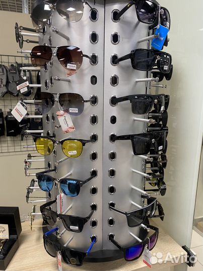 Солнцезащитные очки