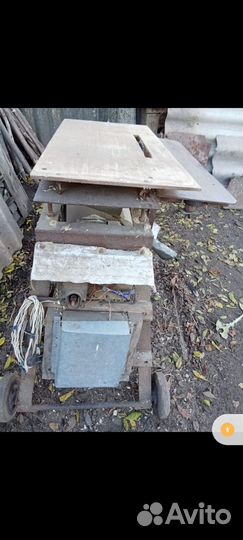 Самодельная пилорама и бензопилы